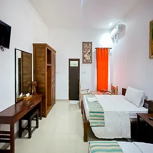 Men Bebas Near Mitra Reddoorz Ubud (Bali)